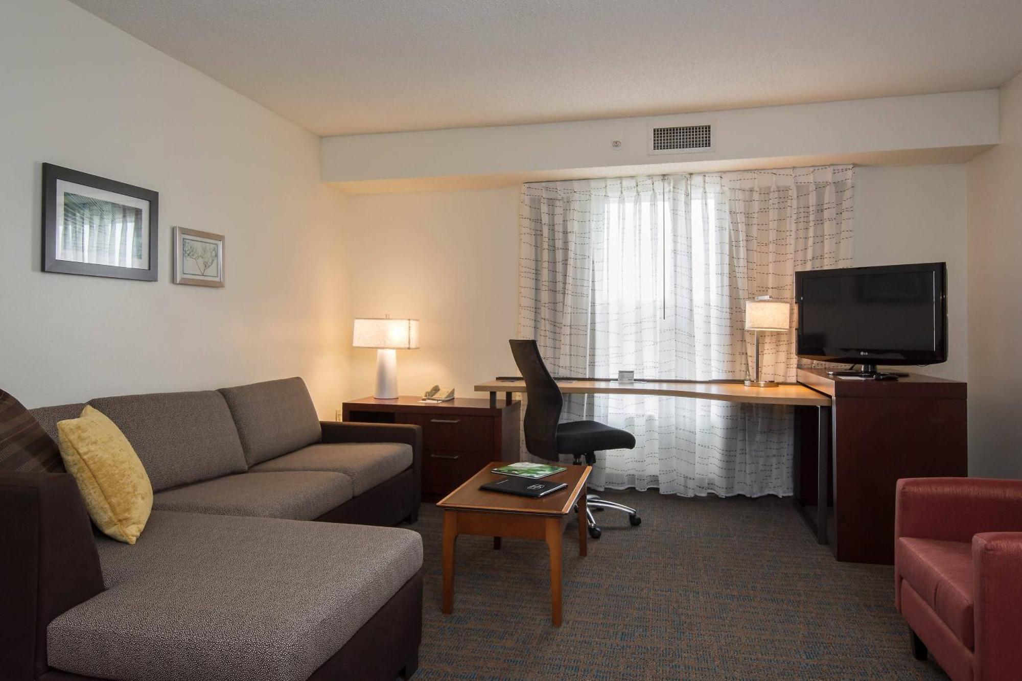 Residence Inn By Marriott Charlotte Piper Glen Buitenkant foto