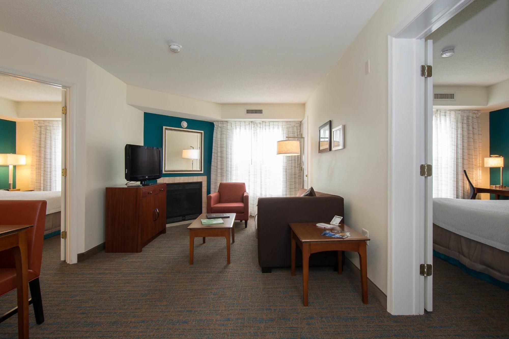 Residence Inn By Marriott Charlotte Piper Glen Buitenkant foto